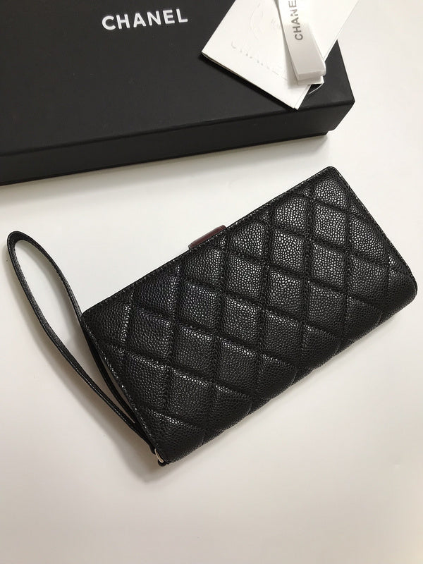 Zivas Charm Refined Structure Everyday Handbag (Elevated Accessory Essential) – Full Silhouette
