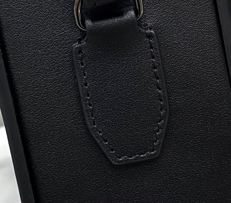 Ziva's Charm handbag – back view (10cm*7cm*17cm)
