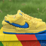 Nike Men's & Women's Signature Luxury Sneakers — Style 084 back view