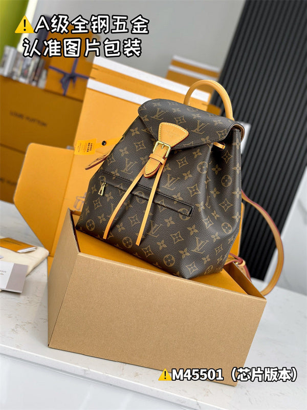  tote bag interior and compartment view 9