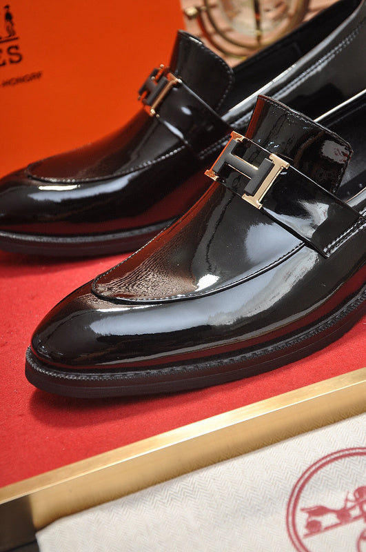 Hermes shoes Style 061 - angled studio shot