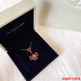 Full view of Van Cleef & Arpels unisex jewelry piece