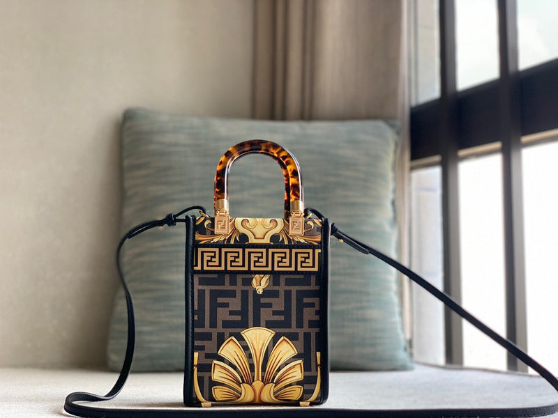 Ziva's Charm handbag – side angle view (18cm*13cm*6.5cm)