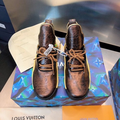 Louis Vuitton shoes front view designer style