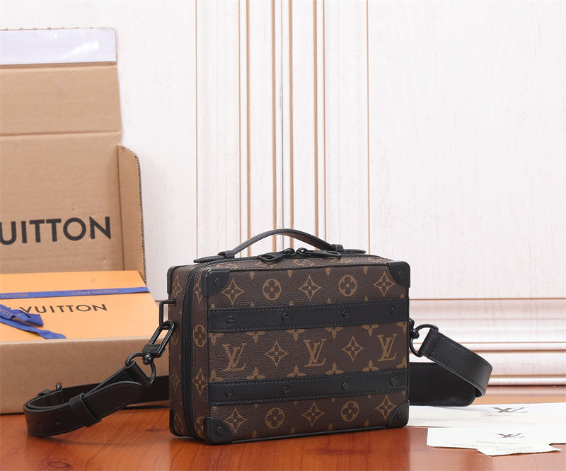  tote bag interior and compartment view