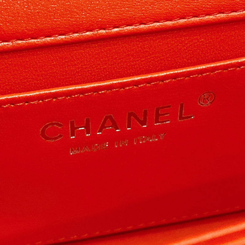  mid purse view 8