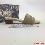 Dior shoes Style 032 - true-to-life color detail