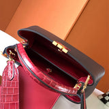  essential everyday bag styled with outfit 48