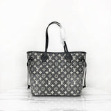 Close-up detail of everyday-luxe premium women's handbag – women's luxury accessory