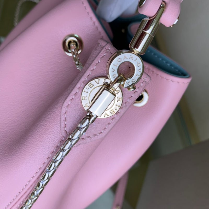 Timeless Vegan Leather Handbag - Everyday Elegance | Women's Luxury Handbag #1705 - hardware and detail close-up (image 5) of designer-inspired handbag