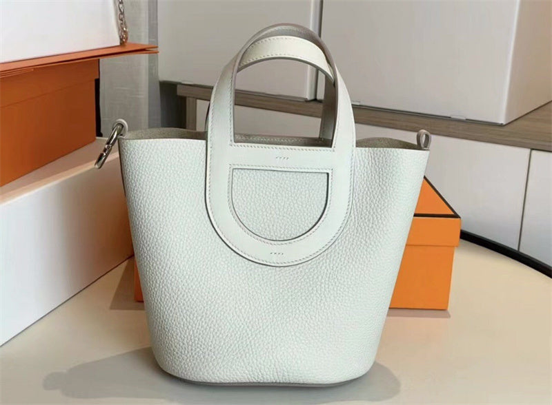 Interior view of poised premium bag