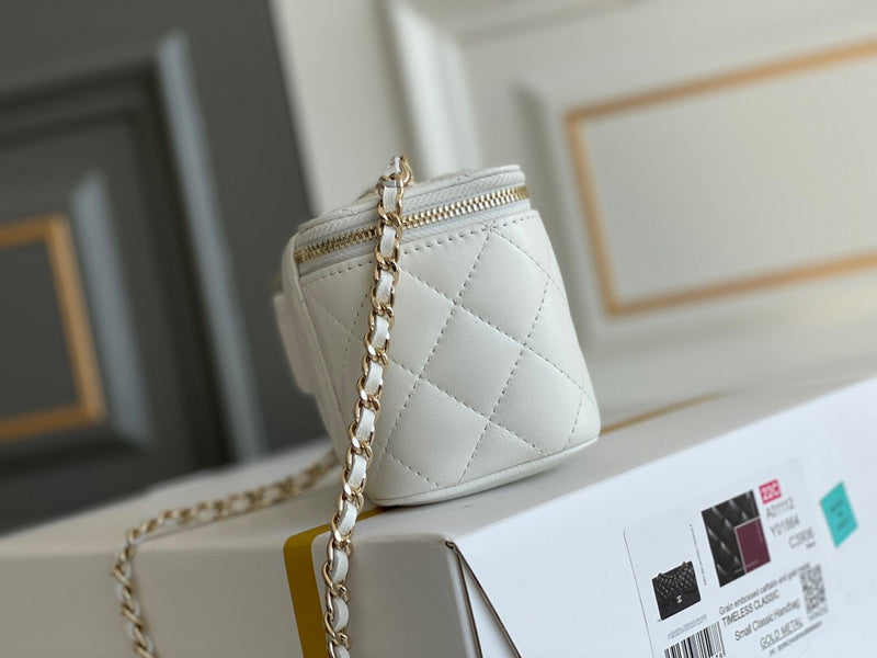 Zivas Charm Versatile Design Designer Handbag (Versatile Style Statement) – Angled View