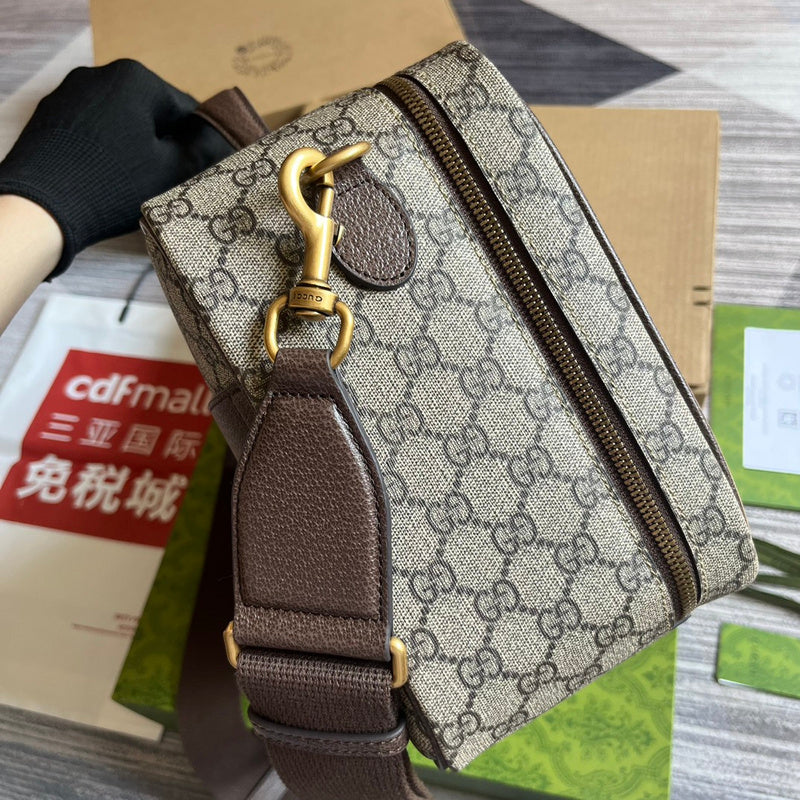Handle and strap detail of refined classic women's handbag – women's statement bag