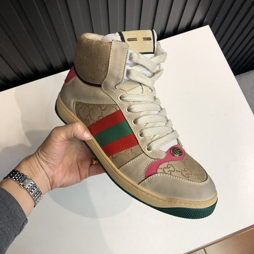 Gucci Streetwear sneakers in neutral cream minimalist modern build front view