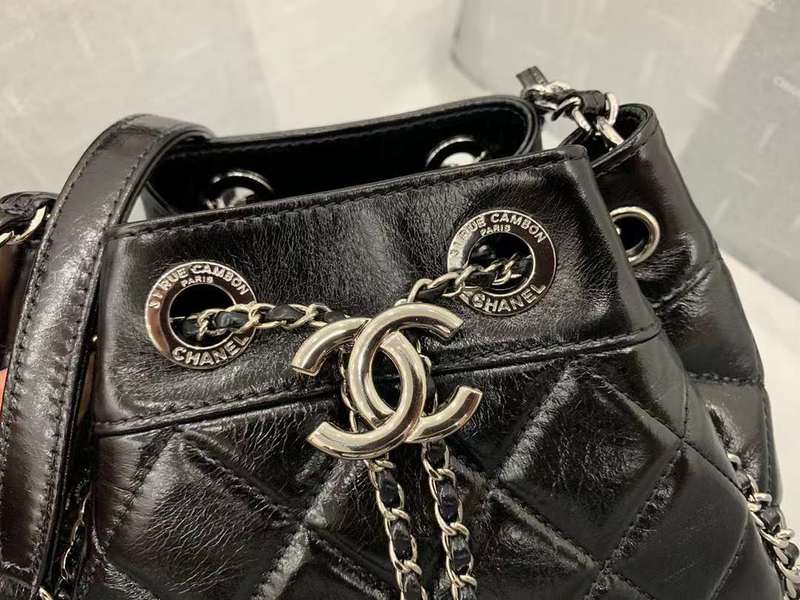 Zivas Charm Contemporary Flair Designer Handbag (Refined Modern Silhouette) – Back View