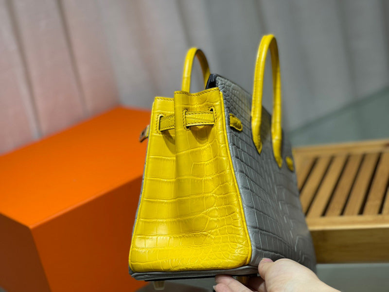 Considered handbag styled for everyday wear