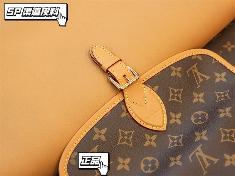  chic shoulder bag styled with outfit 36