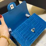  mid purse view 10