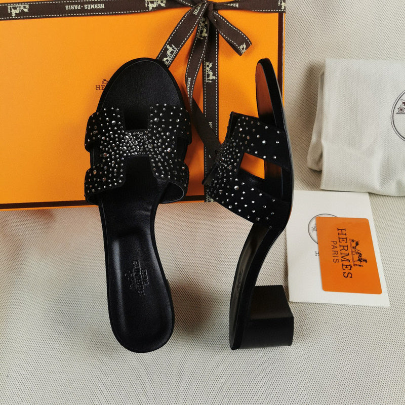 Hermes sandals Style 148 - back heel detail