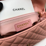  spacious purse view 6