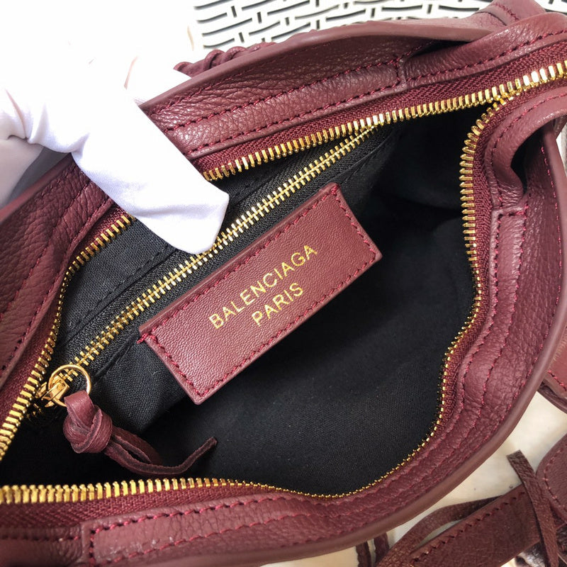 Top view of everyday-luxe sleek women's handbag – women's statement bag