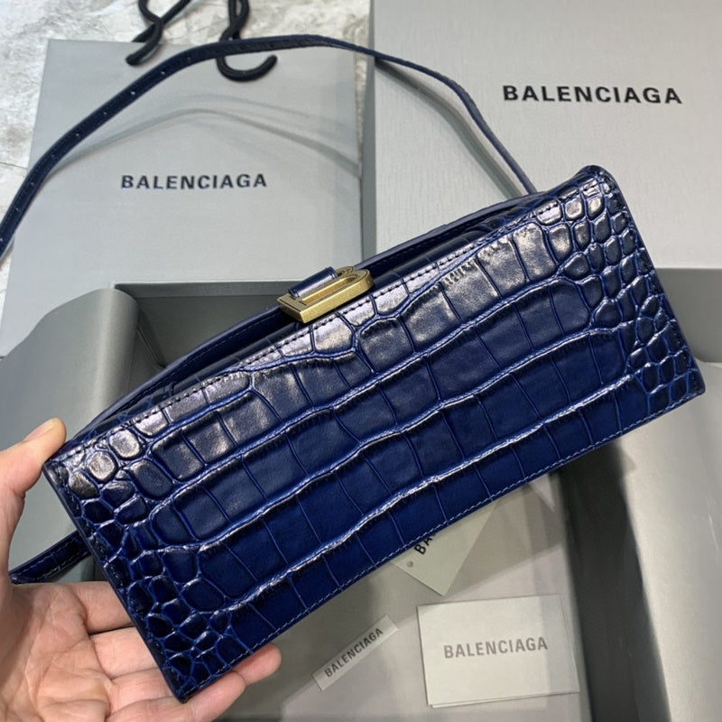 Zivas Charm Versatile Design Premium Handbag (Premium Everyday Carry) – Styled Look
