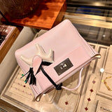  Refined everyday bag front view 7