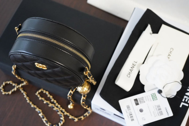  handbag, versatile everyday style, image 2