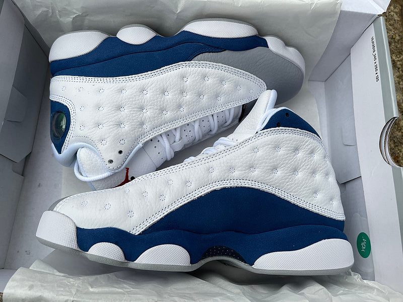 Nike Men's & Women's Luxury Lifestyle Trainers — Style 231 interior view