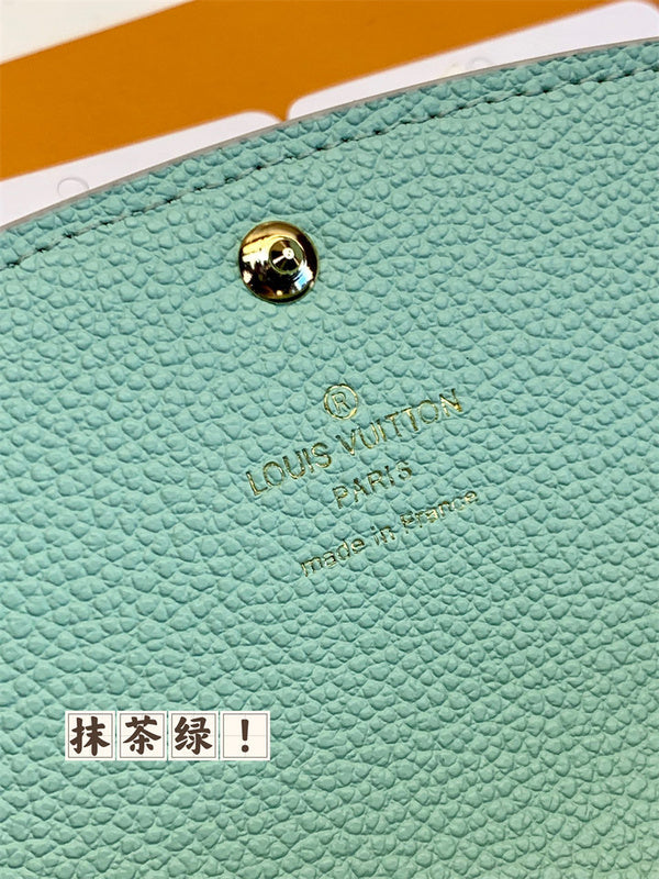  structured crossbody bag detail view showing craftsmanship 20
