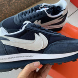Nike Men's & Women's Luxury Fashion Trainers — Style 186 hardware detail