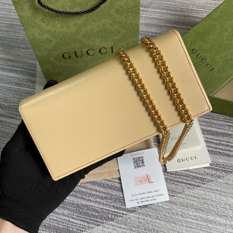 Close-up detail of refined premium women's handbag – women's statement bag
