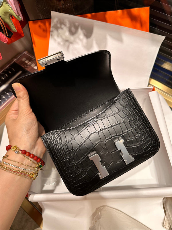  versatile satchel styled with outfit