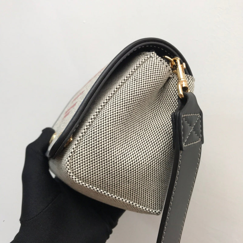Ziva's Charm handbag – interior view (one versatile size)