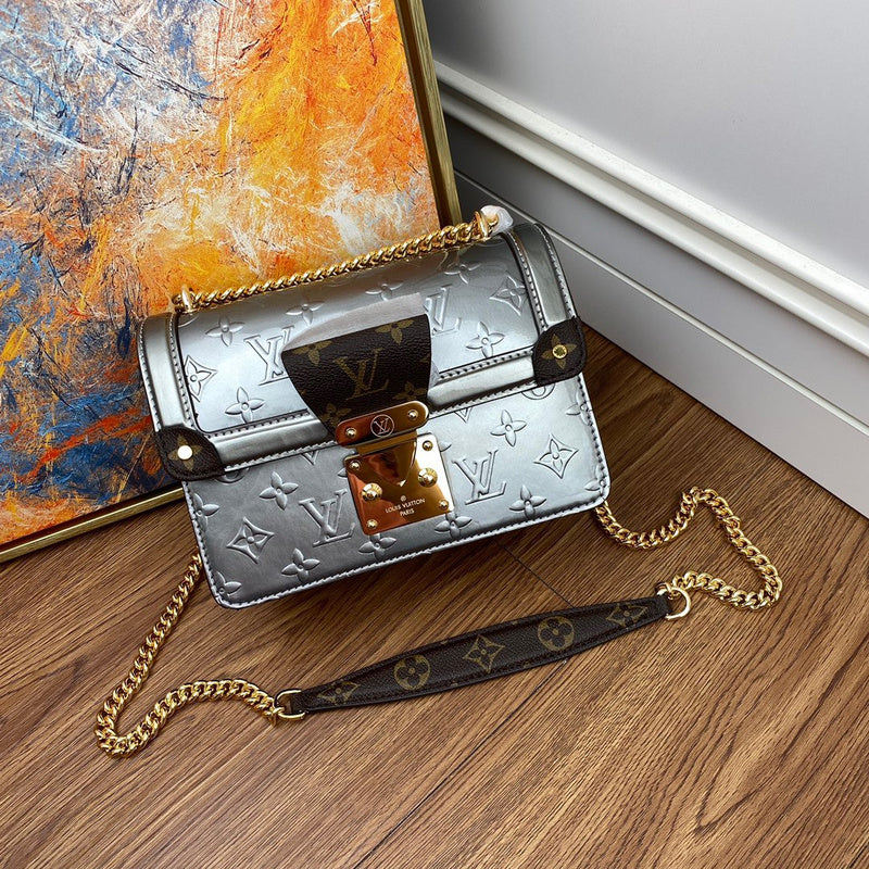 Front view of structured everyday-luxe women's handbag – women's luxury handbag