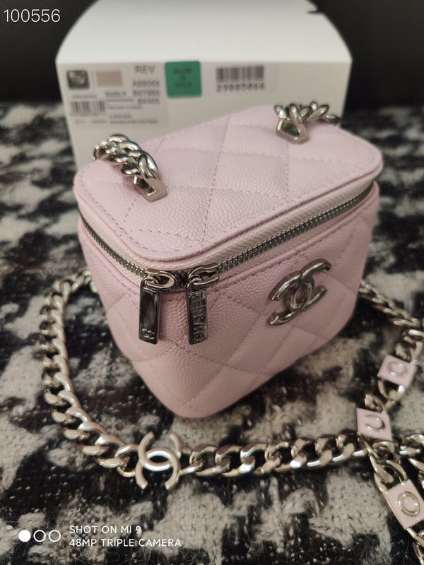  women's handbag, versatile design, view 7