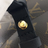 Front view of classic modern women's handbag – women's luxury accessory