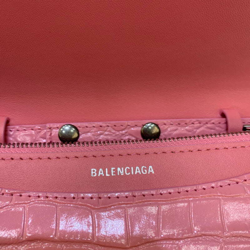 Classic Faux Leather Handbag - Versatile Everyday Design | Women's Fashion Handbag #474 - alternate angle view (image 8) of designer-inspired handbag