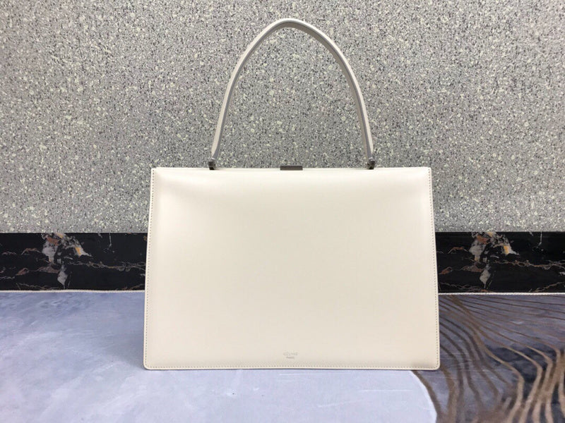Close-up detail of refined classic women's handbag – women's everyday handbag