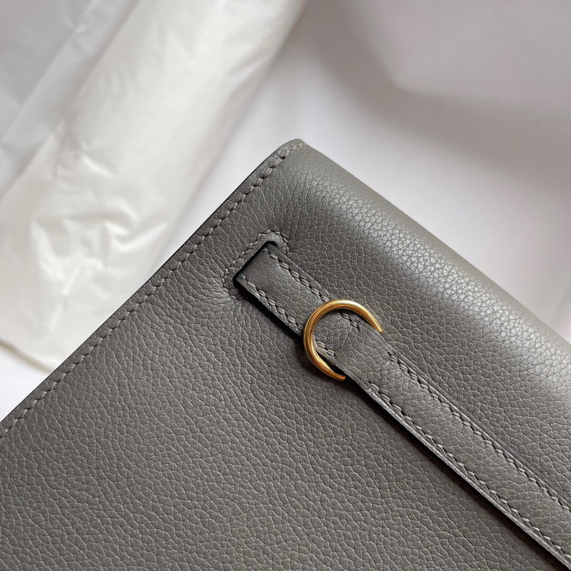 Interior view of structured premium bag