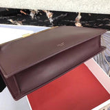 Handle and strap detail of modern everyday-luxe women's handbag – women's luxury handbag