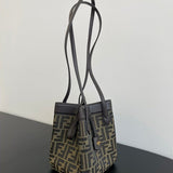 Ziva's Charm handbag – close-up view (15cm*18.5cm*15cm)