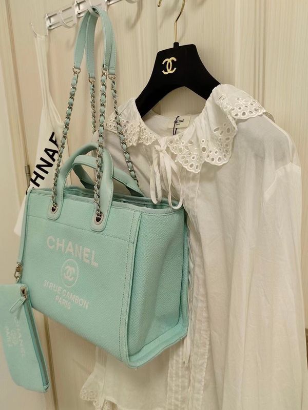  handbag, spacious everyday style, image 4