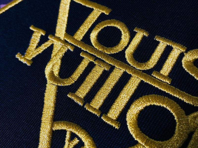 Side profile of Louis Vuitton cotton t-shirt with contemporary cut