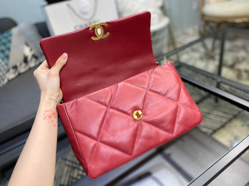 Zivas Charm Effortless Elegance Designer Handbag (Versatile Style Statement) – Detail View