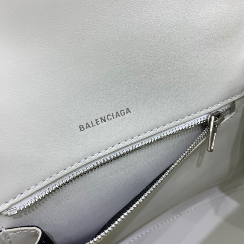 Classic Vegan Leather Handbag - Modern Structured Build | Women's Statement Accessory #535 - texture close-up (image 9) of designer-inspired handbag