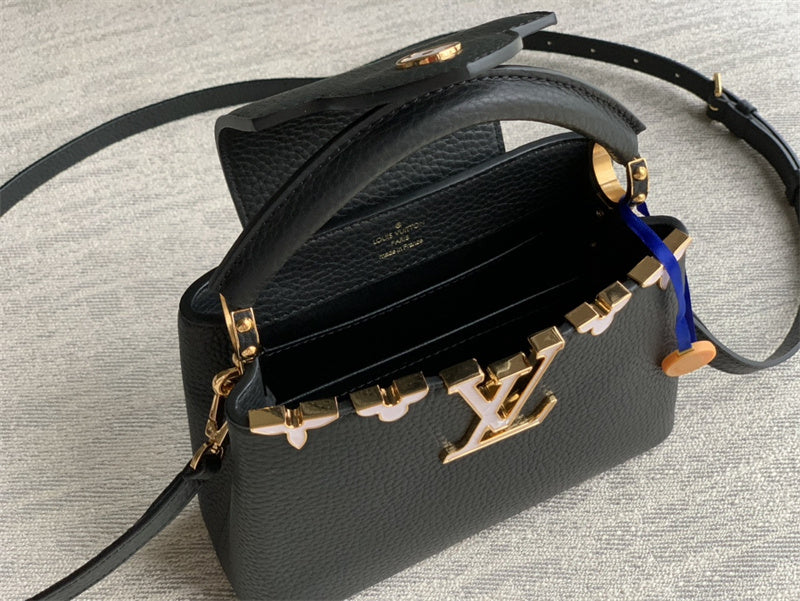  Sleek structured bag front view 37