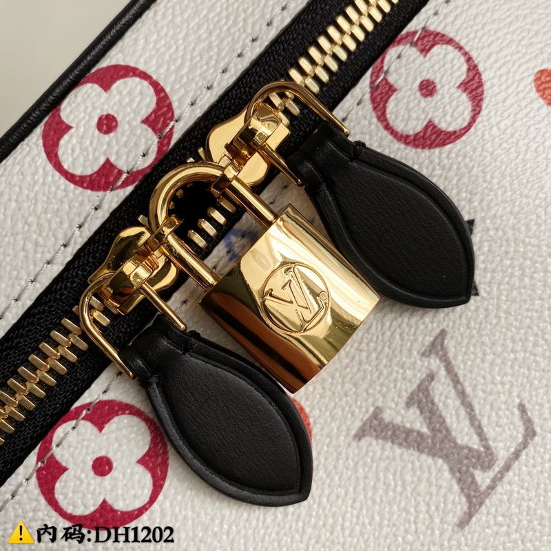 Styled lifestyle shot of classic structured women's handbag – women's everyday handbag
