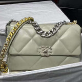 Zivas Charm Elevated Essentials Luxury Handbag (Versatile Style Statement) – Detail View