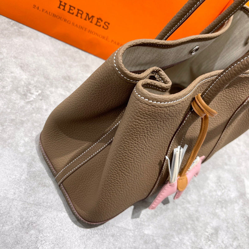 Versatile bag shown from front angle